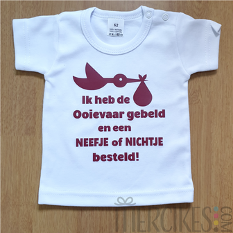 t-shirt voor geboorte aan te kondigen