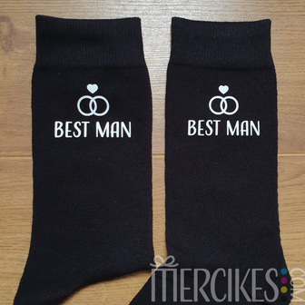 manier om getuige te vragen met deze sokken voor best man