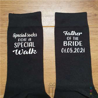 special socks for special walk voor de vader van de bruid kado