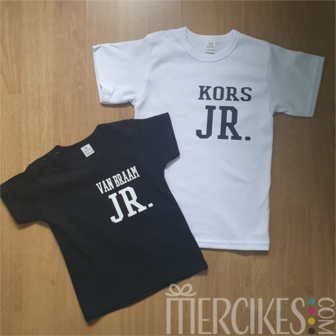 junior shirtje voor geboorte aankondiging