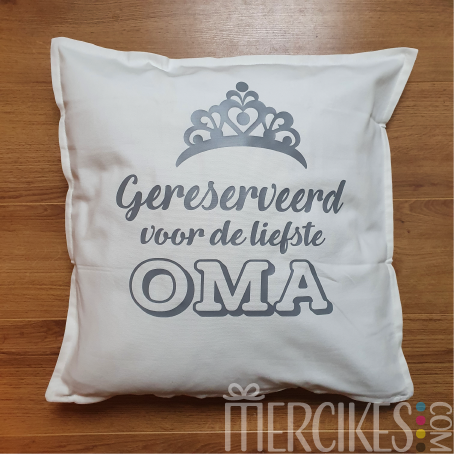 cadeau voor oma, gereseveerd voor de liefste oma