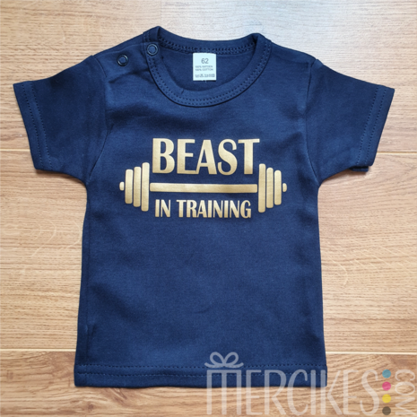 beast in training shirtje