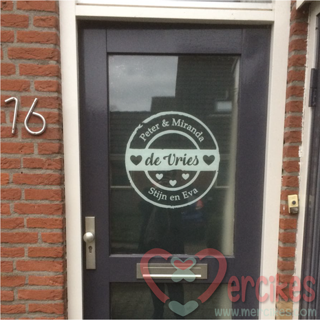 voordeursticker met familienaam en voornamen