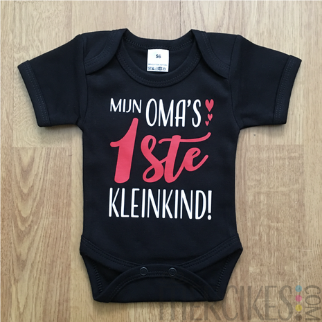 Romper Oma's Eerste Kleinkind