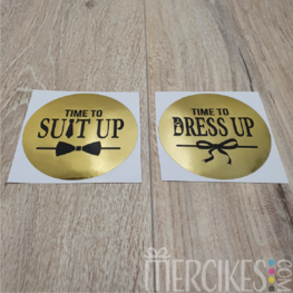 Time to suit up / time to dress up sticker - goud